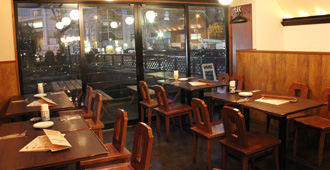 エルチャテオ・デル・プエンテお茶の水店